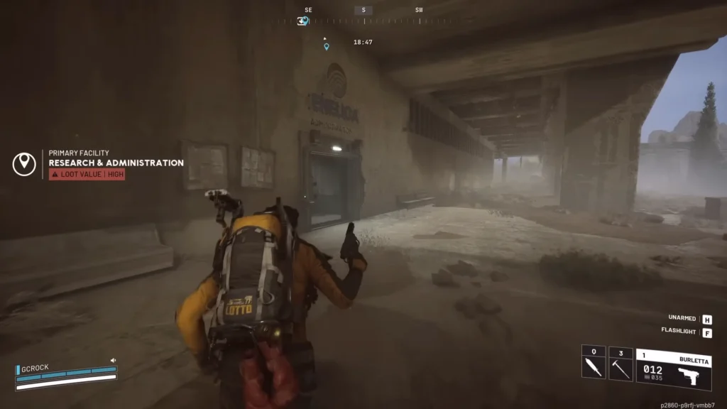 Вход с вывеской «Enelica Administration»