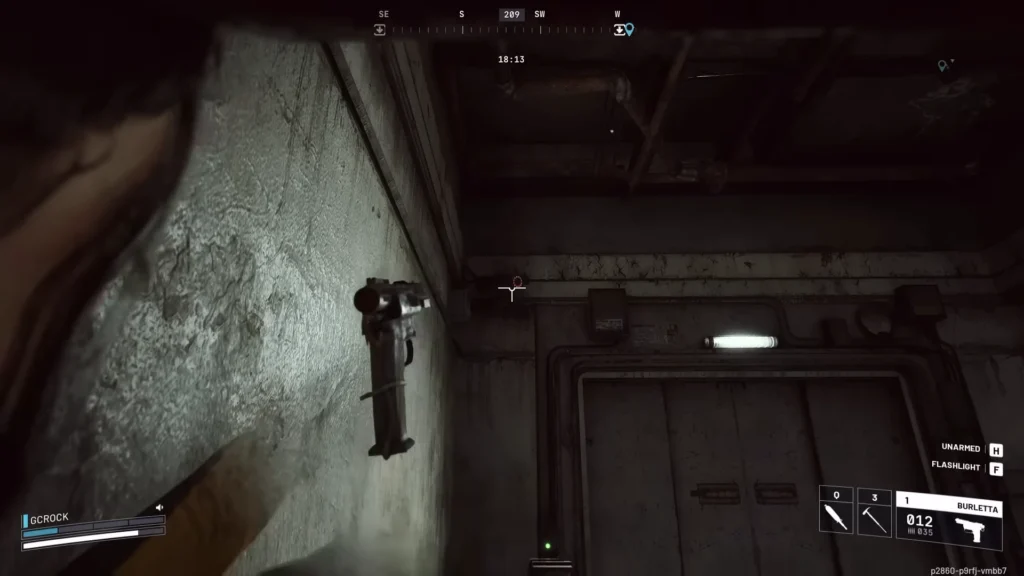 Камера в верхнем левом углу